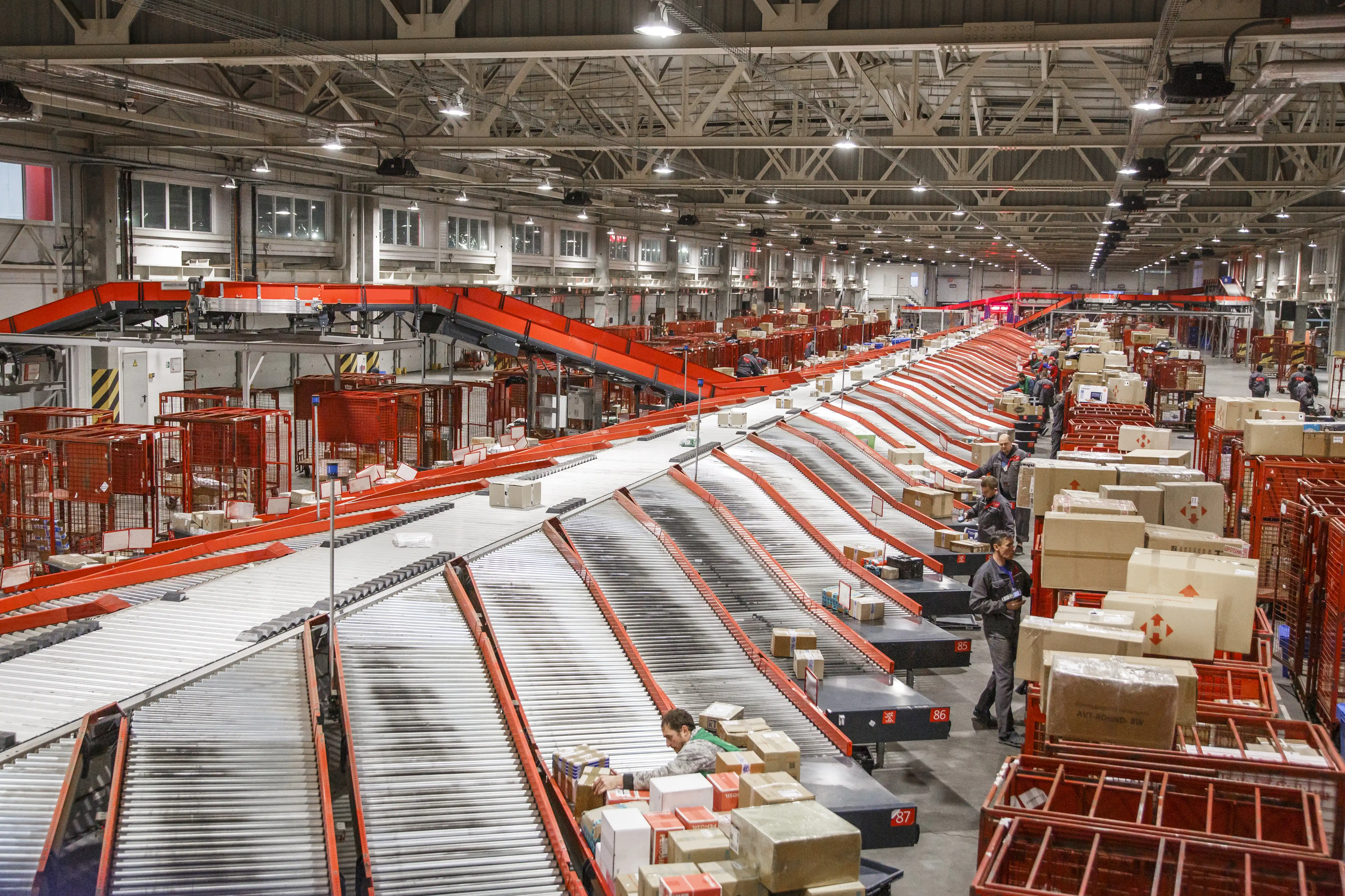 The Unique Advantage of a Complete Material Handling Systems Integrator