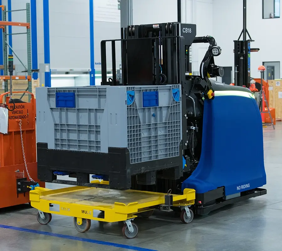 20260626-CB18-Toyota-Tugger-warehouse-agv-amr-900px