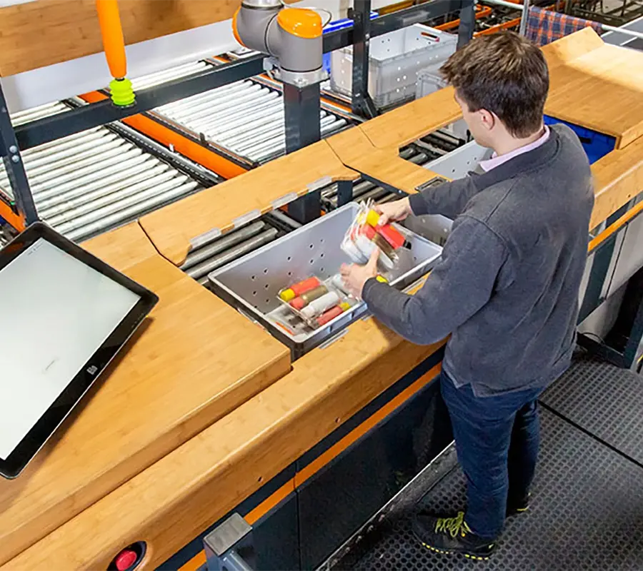 fastpick-automated-ecommerce-fulfillment-picking-system