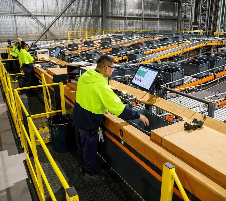 fastpick-automated-ecommerce-fulfillment-system-1